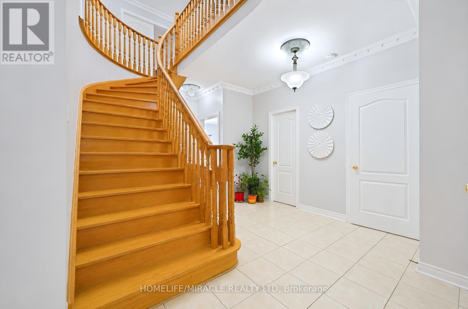 18 Hartwell Gate, Brampton, ON photo 31