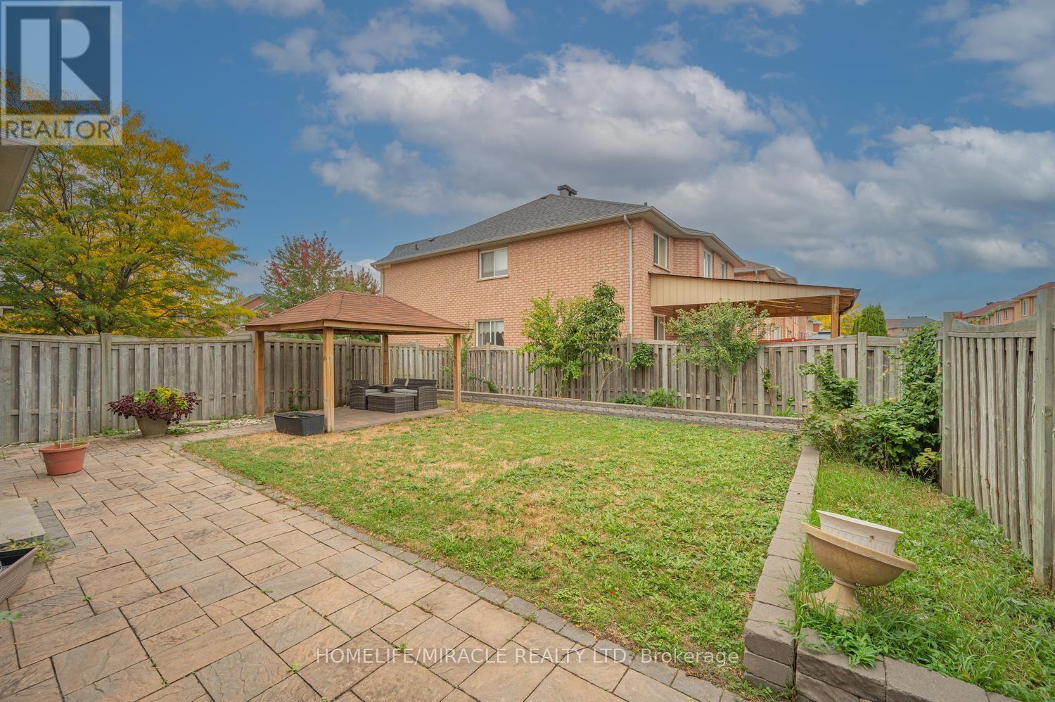 18 Hartwell Gate, Brampton, ON photo 47