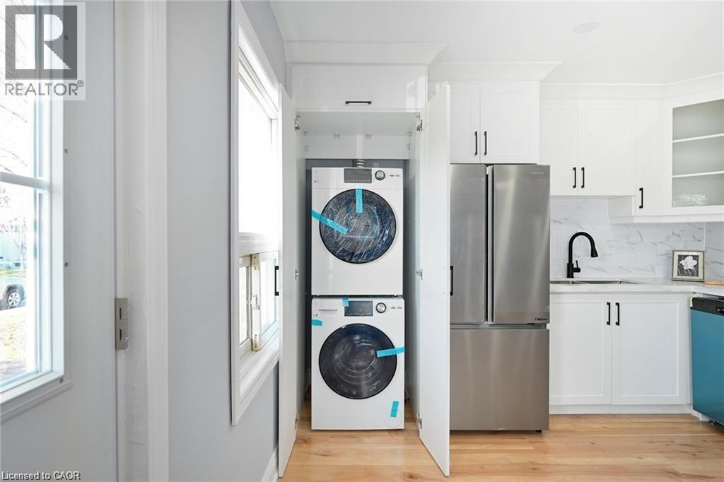 213 EAST 28TH Street Unit# Upper, Hamilton — photo 6