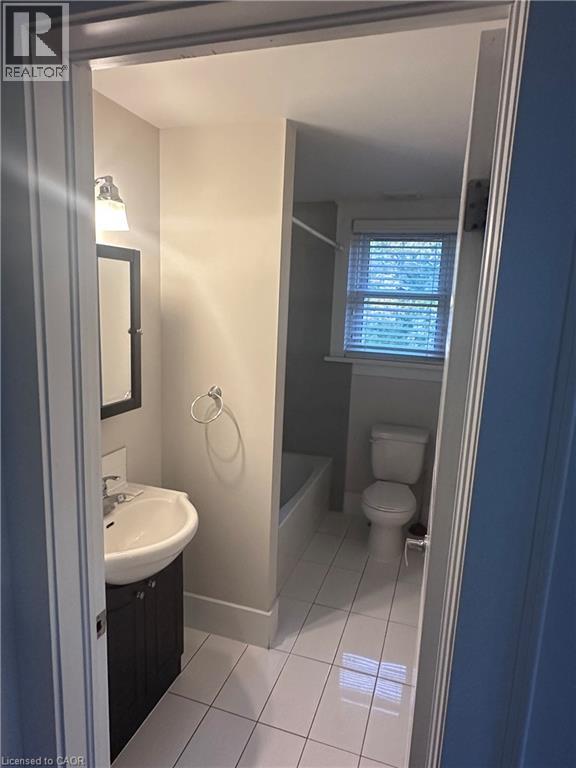 58-60 MADISON Avenue N Unit# 203 — photo 3