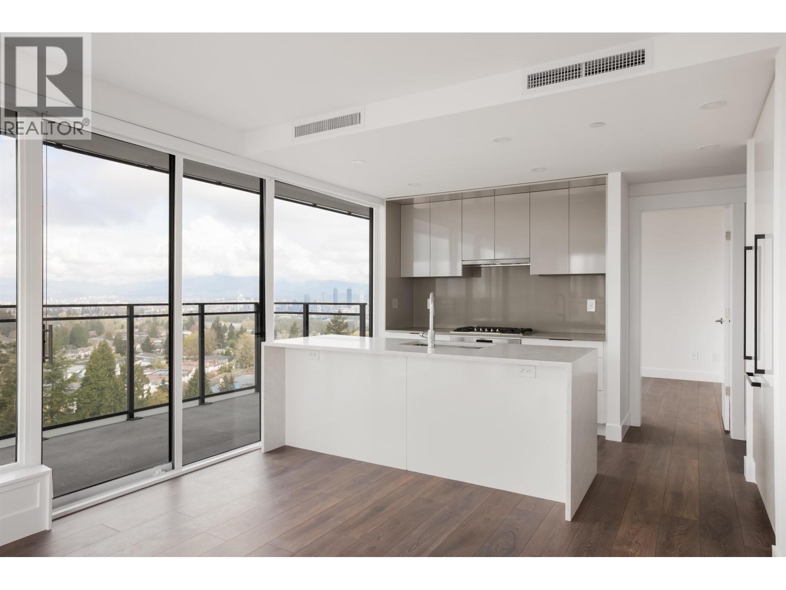 Photo of 1005 4711 HAZEL STREET 8
