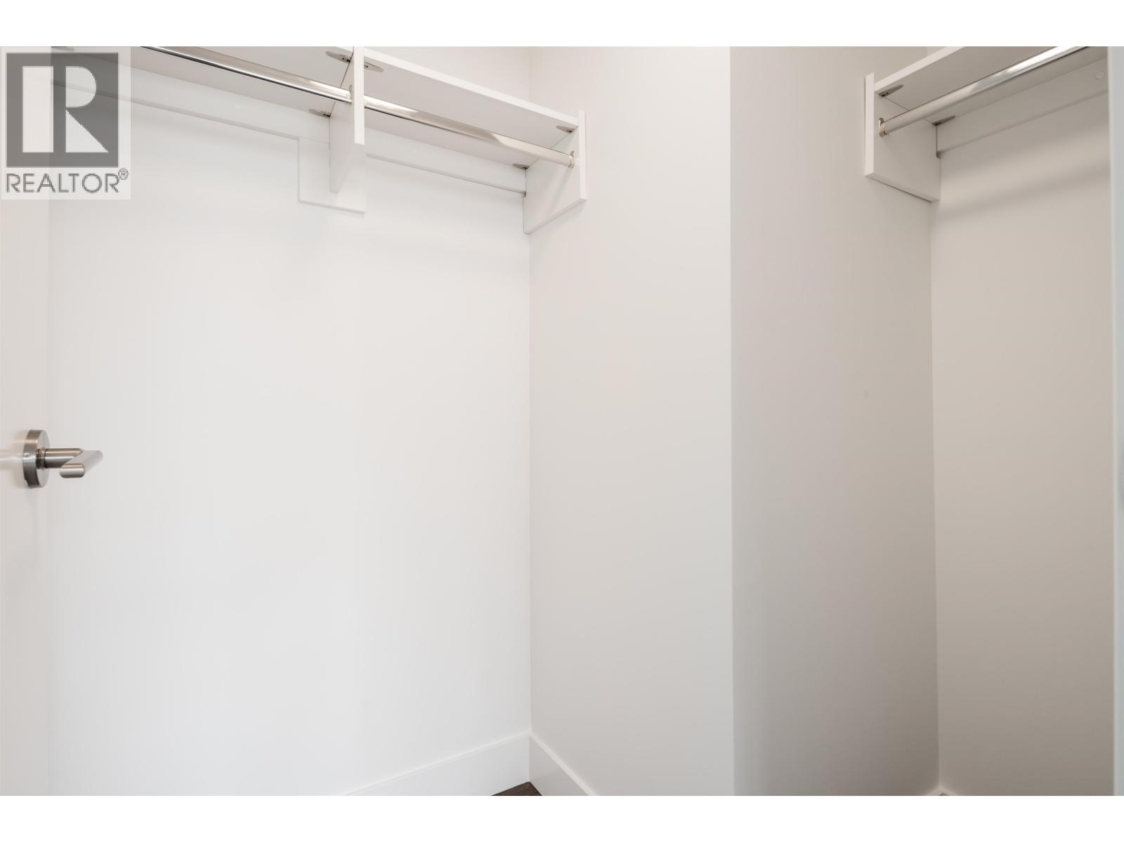 Photo of 1005 4711 HAZEL STREET 13