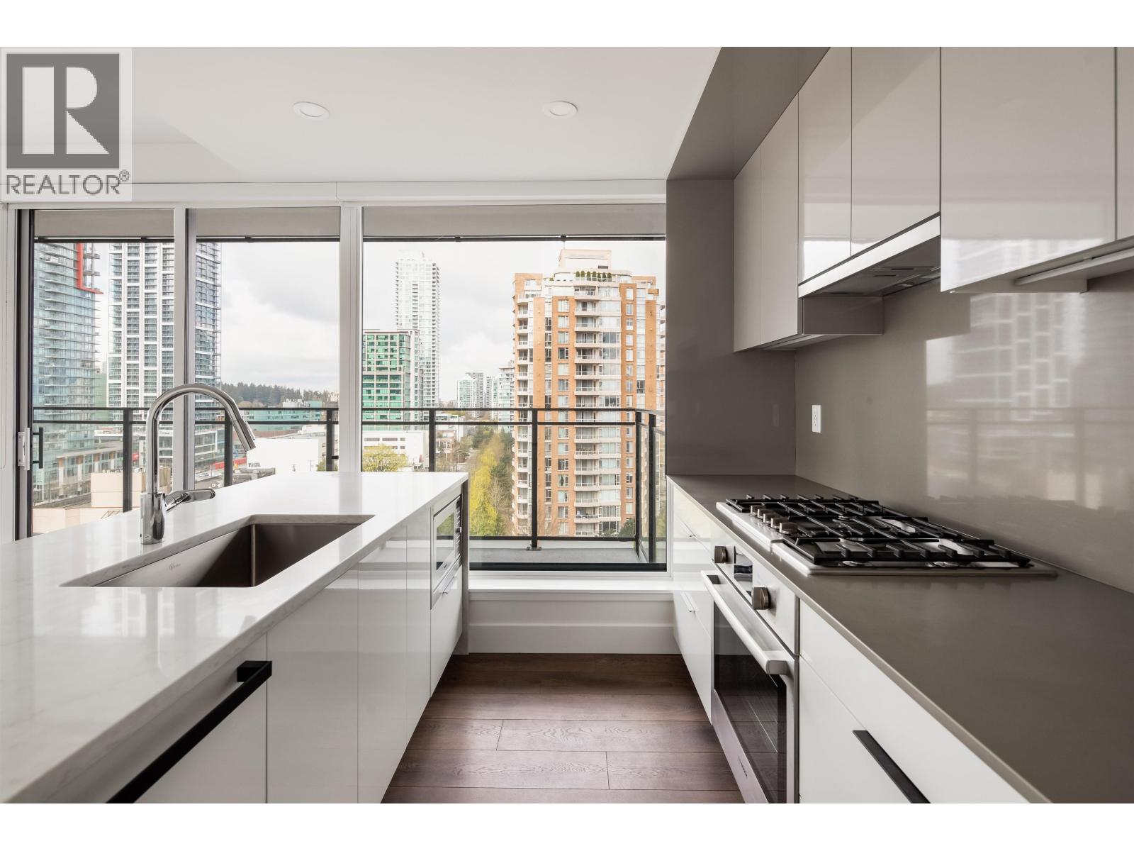 Photo of 1005 4711 HAZEL STREET 10