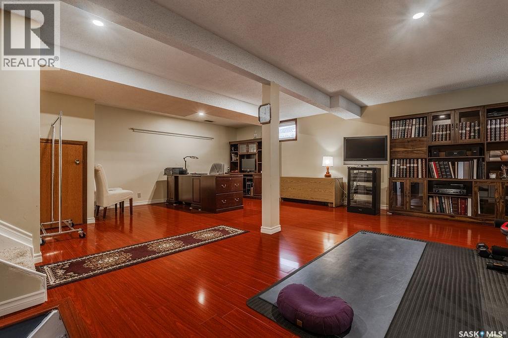 222 Gathercole CRESCENT - 35