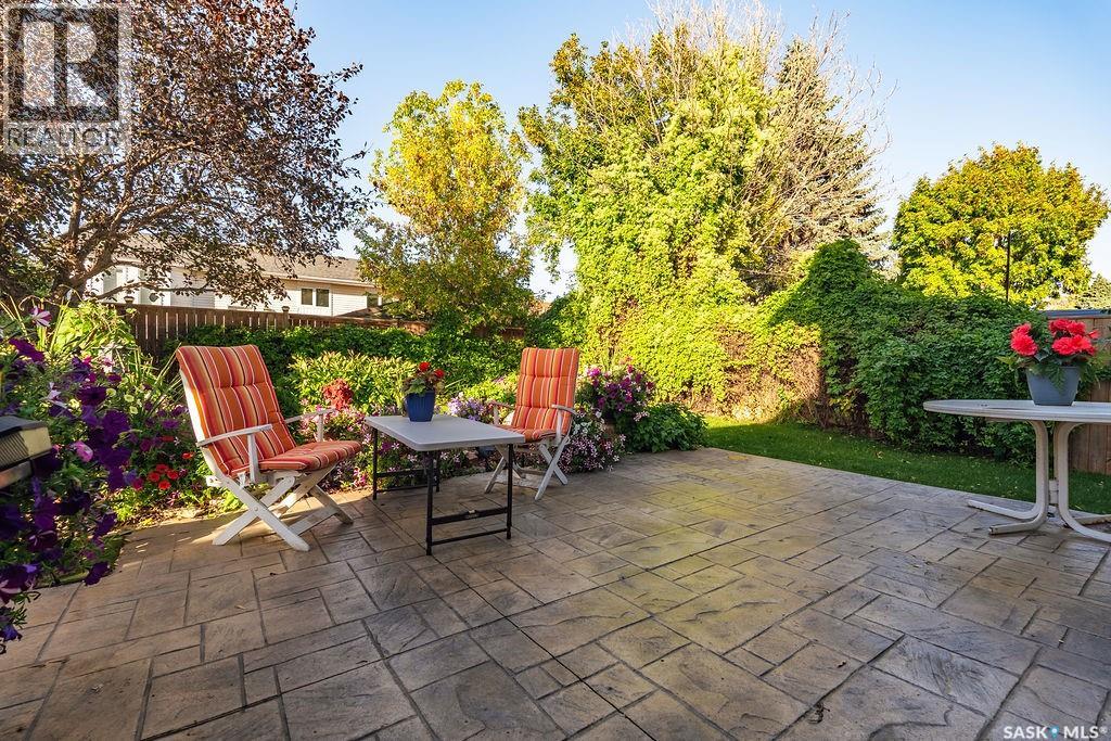 222 Gathercole CRESCENT - 48