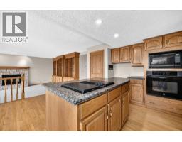 Dining room - 67 Suncanyon Park Se, Calgary, AB T2X2Z3 Photo 7