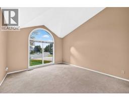 5pc Bathroom - 67 Suncanyon Park Se, Calgary, AB T2X2Z3 Photo 14