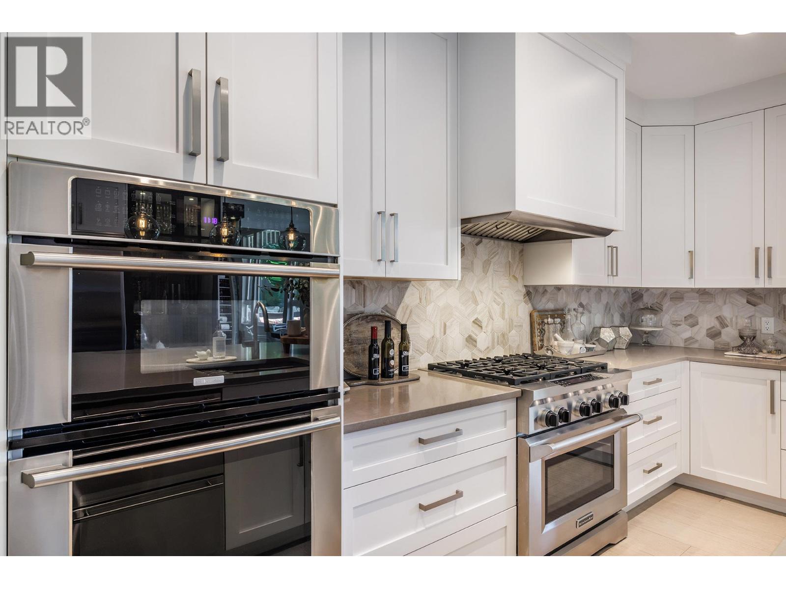 4801 Parkridge Drive, Kelowna - Image 1