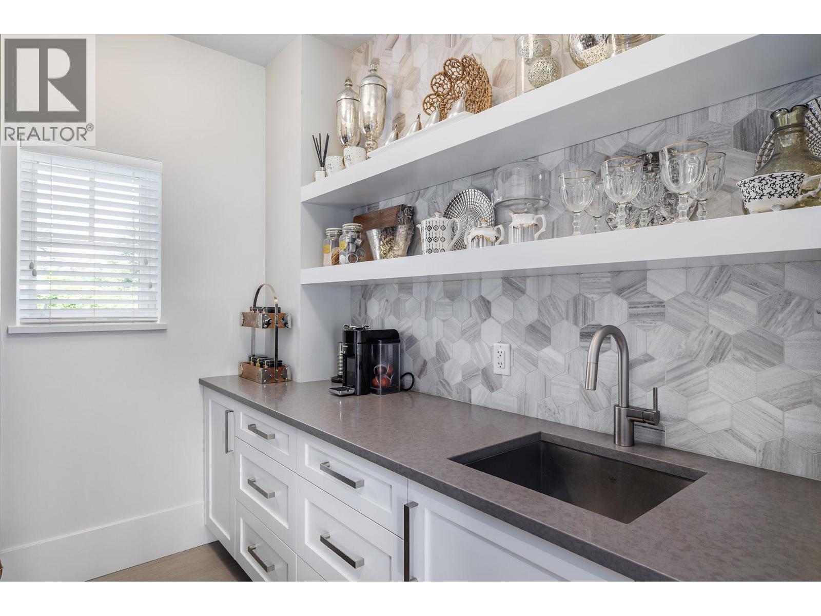 4801 Parkridge Drive, Kelowna - Image 1