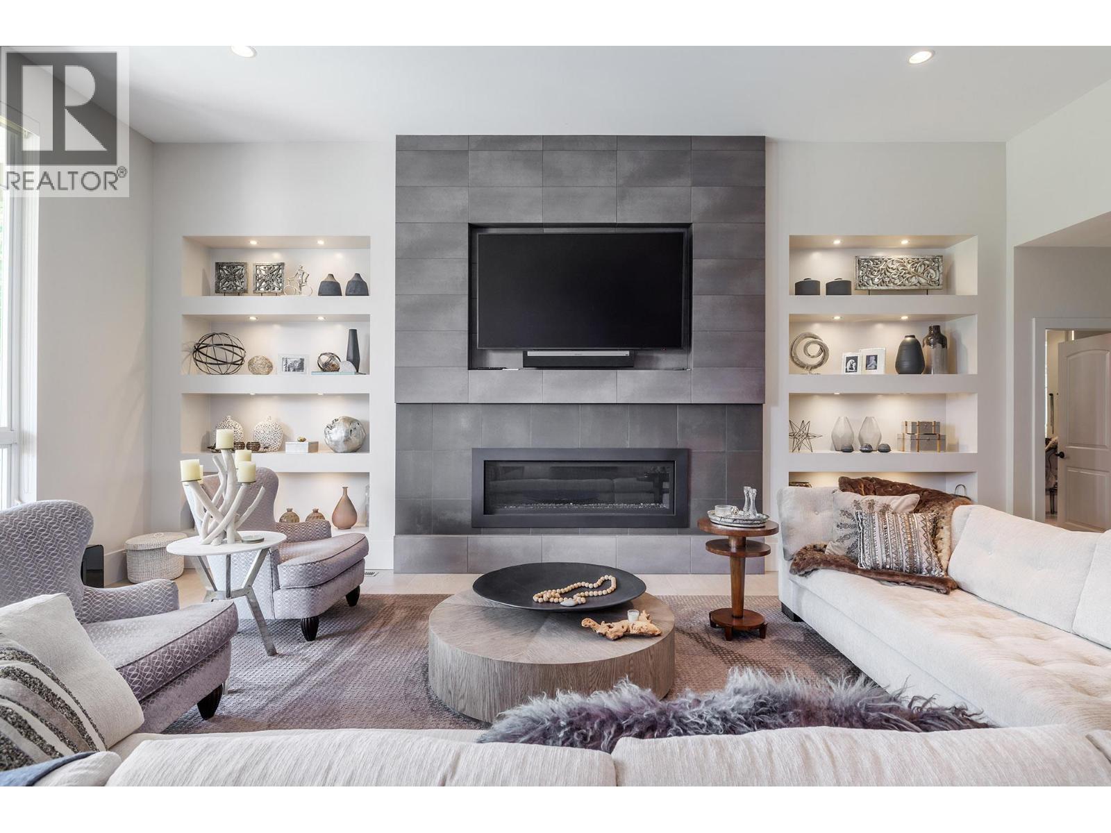 4801 Parkridge Drive, Kelowna - Image 1