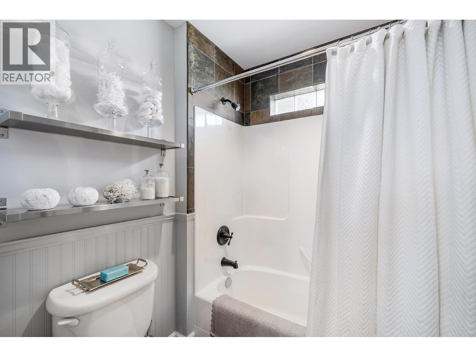 4801 Parkridge Drive, Kelowna - Image 1