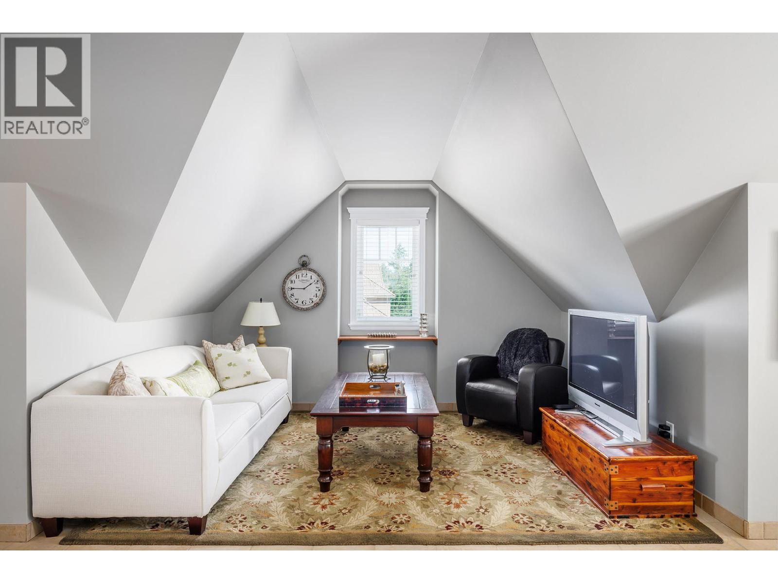 4801 Parkridge Drive, Kelowna - Image 1