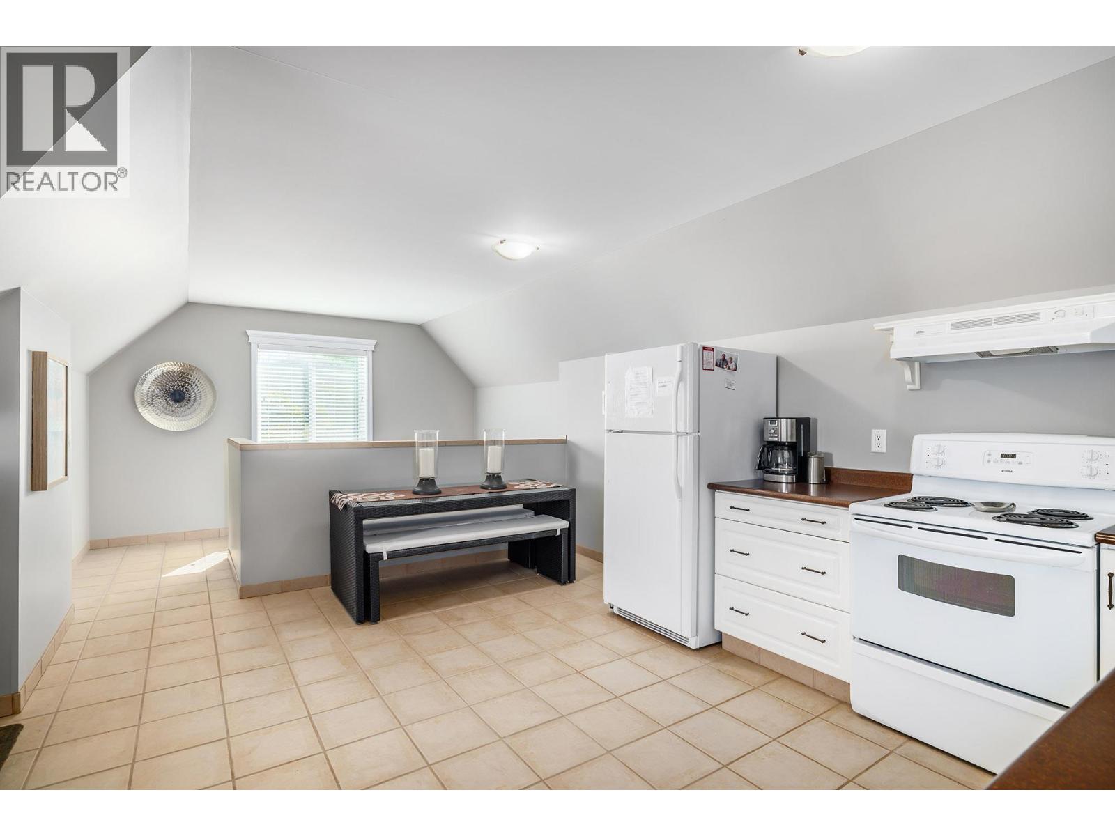 4801 Parkridge Drive, Kelowna - Image 1