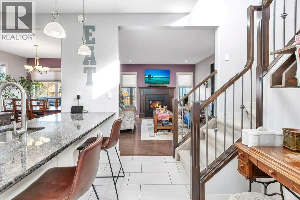 Listing photo – 37 Coachill Street, Blackfalds