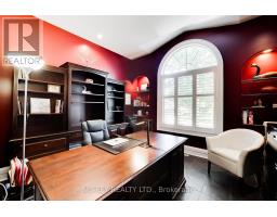 Laundry room - 38 Castle Drive, Barrie, ON L4N1R1 Photo 13