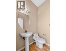 4pc Bathroom - 304 Evanston View Nw, Calgary, AB T3P1G2 Photo 15