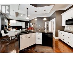 Games room - 38 Castle Drive, Barrie, ON L4N1R1 Photo 9