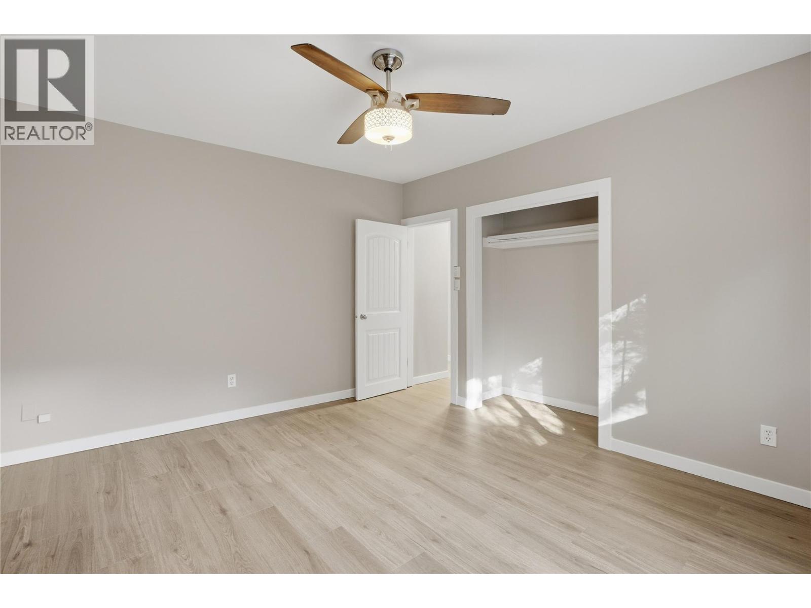 2231/2233 Valleyview Drive - 21