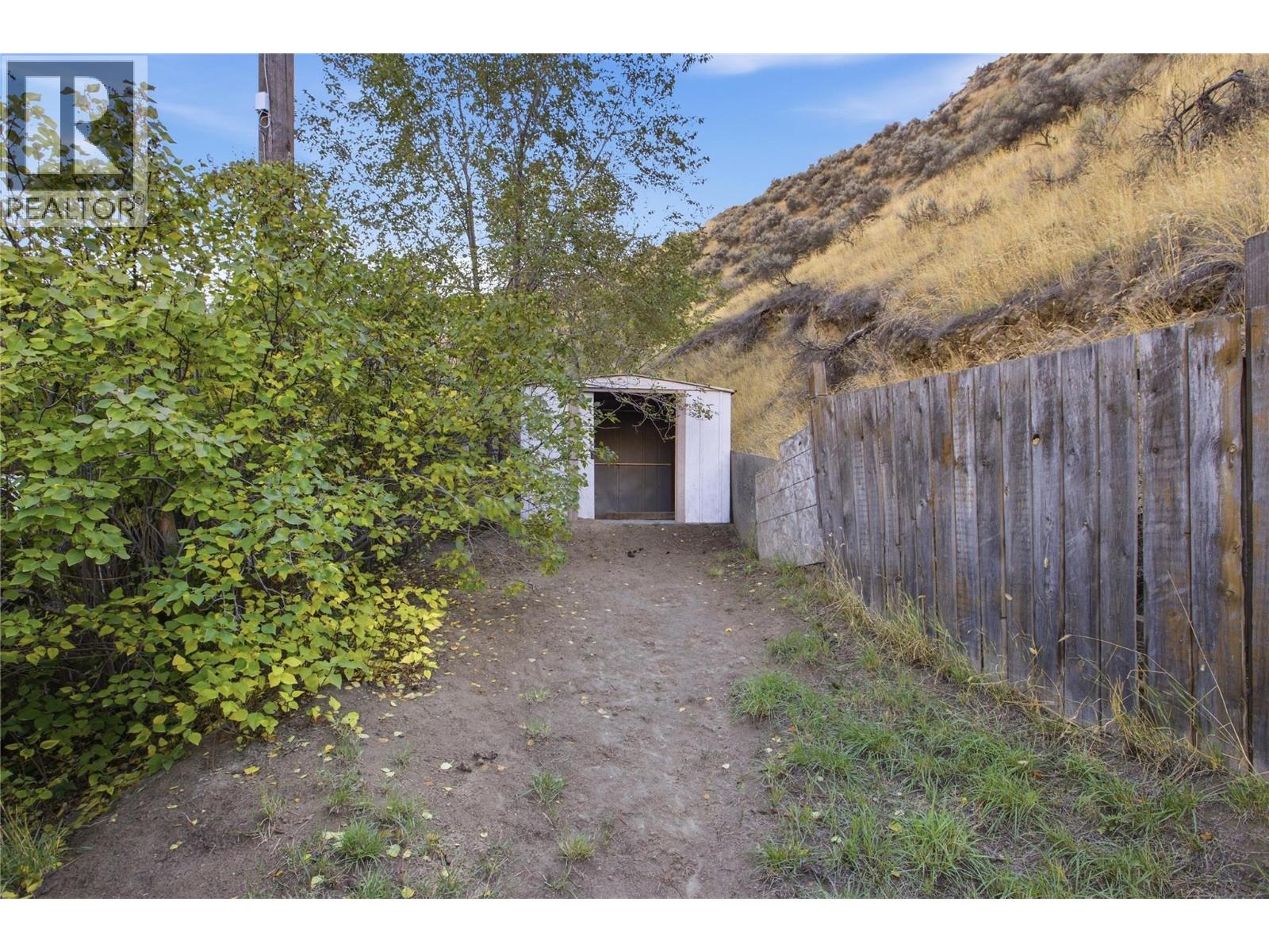 2231/2233 Valleyview Drive - Image 36