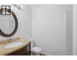 Bedroom - 2231/2233 Valleyview Drive, Kamloops, BC V2C4C8 Photo 14