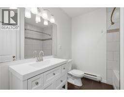 2231/2233 Valleyview Drive, Kamloops, BC V2C4C8 Photo 17