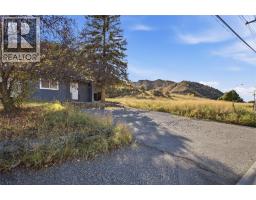 2231/2233 Valleyview Drive, Kamloops, BC V2C4C8 Photo 22