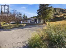 2231/2233 Valleyview Drive, Kamloops, BC V2C4C8 Photo 23
