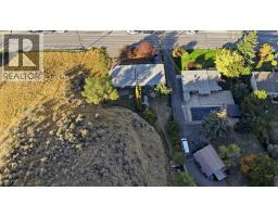 2231/2233 Valleyview Drive, Kamloops, BC V2C4C8 Photo 24