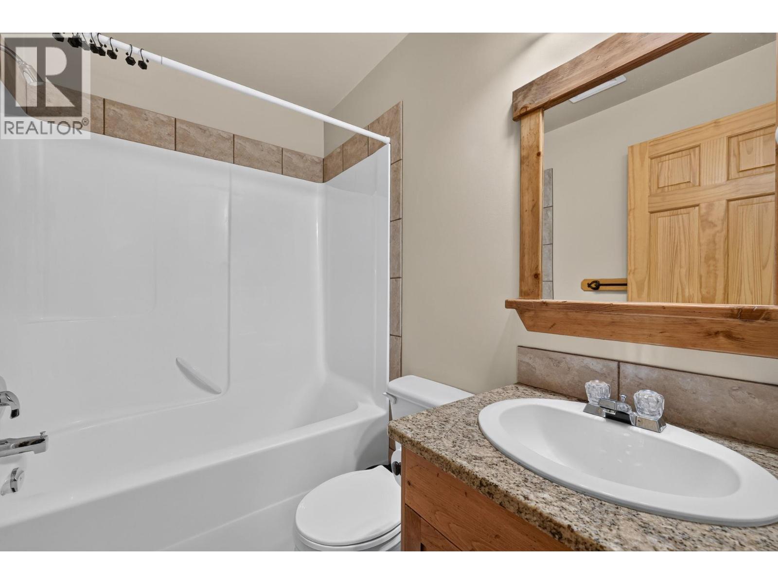 200 Moonshine Crescent Unit# 11, Big White
