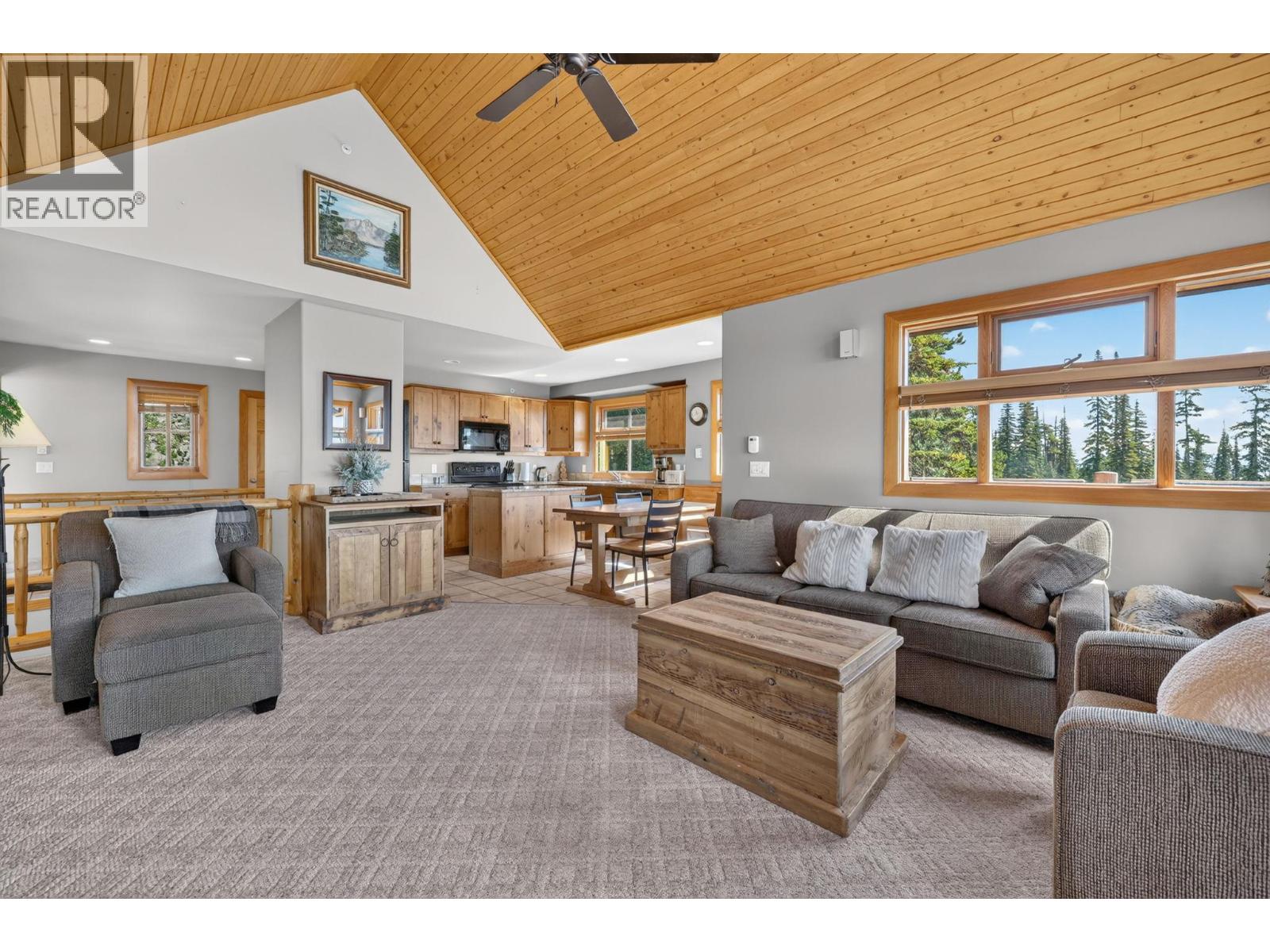 200 Moonshine Crescent Unit# 11, Big White