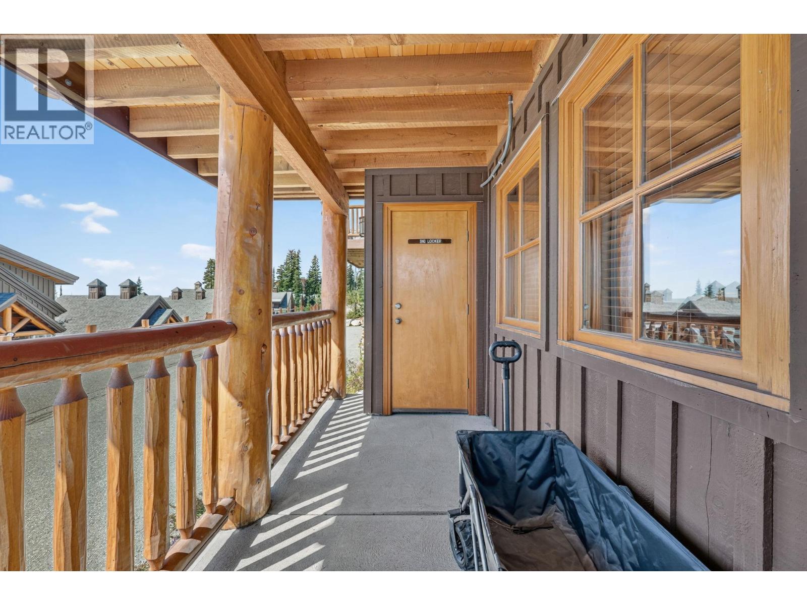 200 Moonshine Crescent Unit# 11, Big White