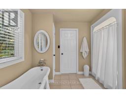 161 Barron Canyon Road, Laurentian Valley, ON K8A6W7 Photo 28