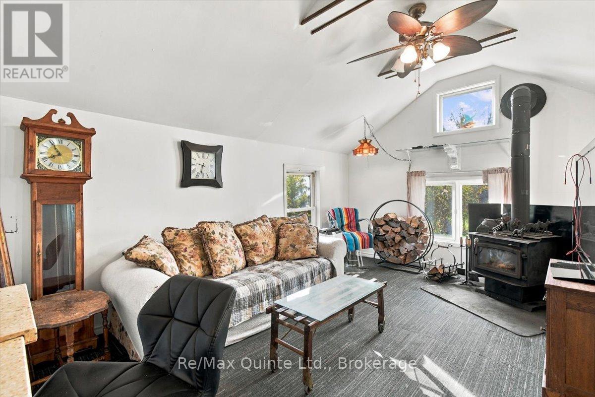 984 CLEVELAND ROAD, Tudor & Cashel — photo 10