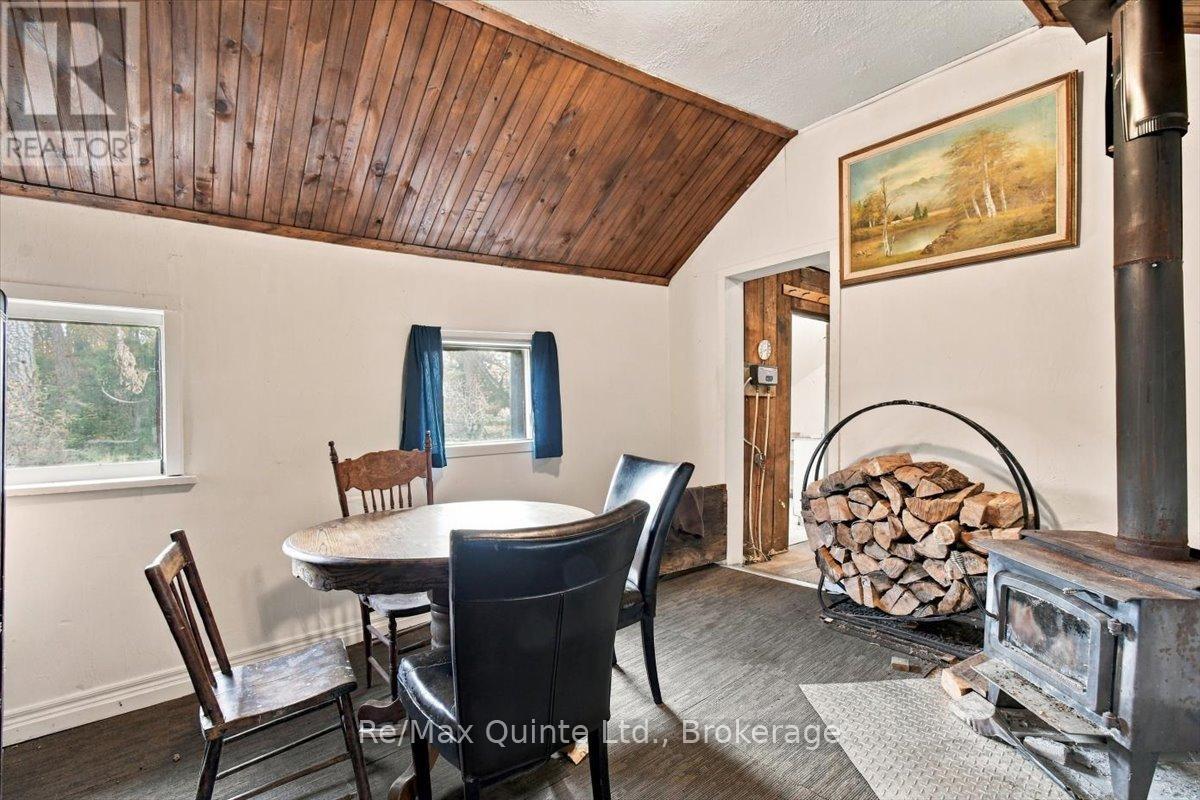 984 CLEVELAND ROAD - 16