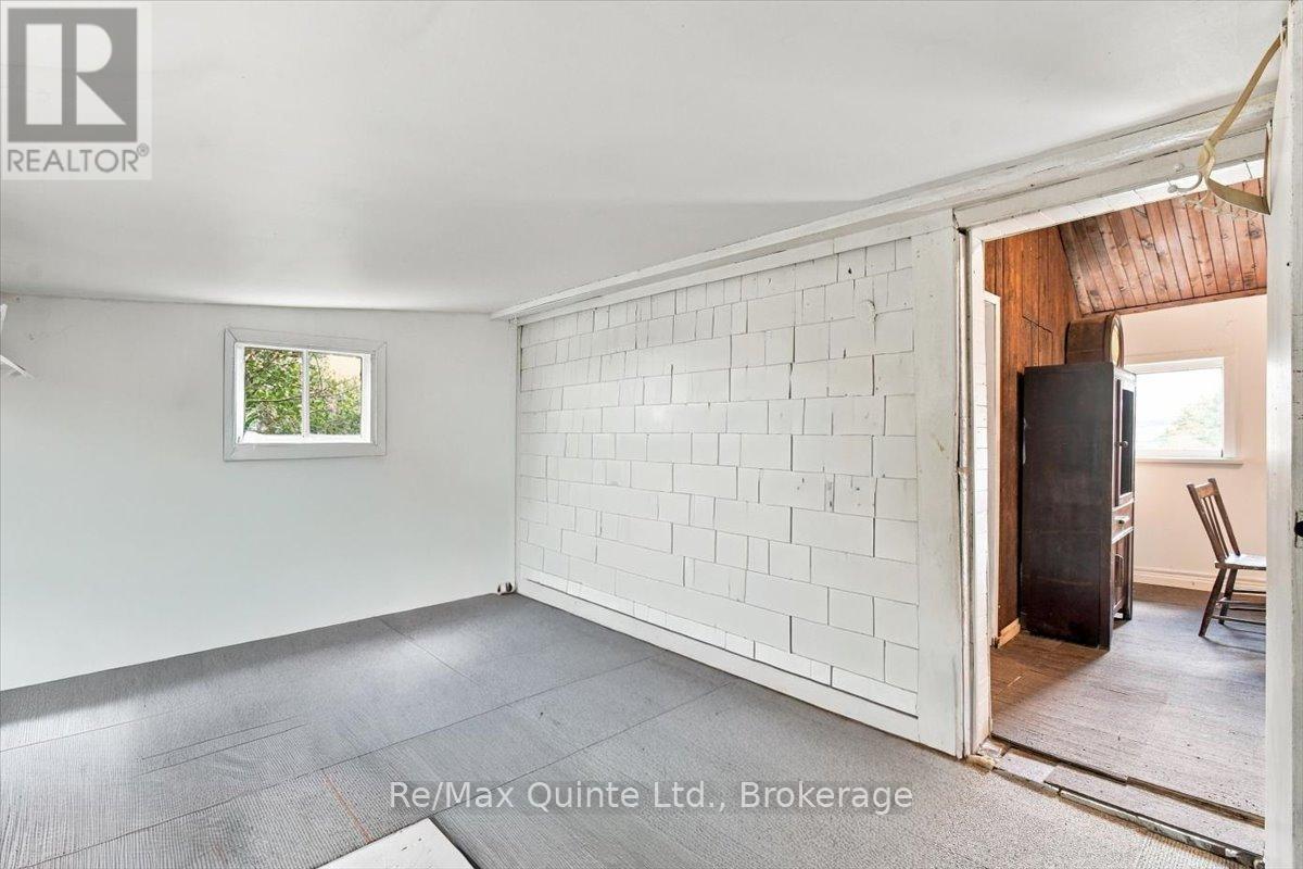 984 Cleveland Road, Tudor & Cashel, ON photo 18