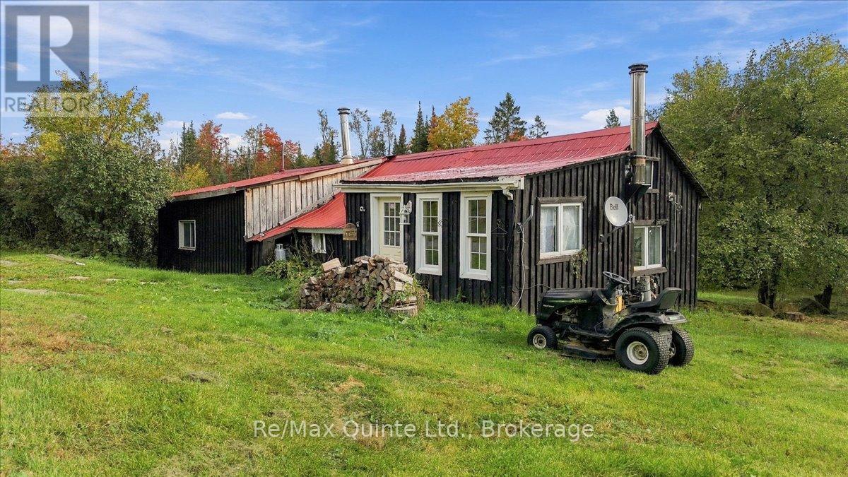 984 CLEVELAND ROAD - 6