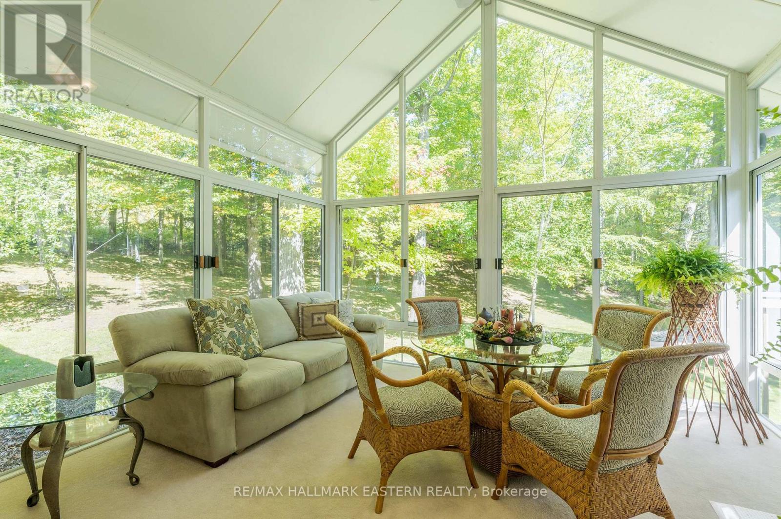 27 WOODLAND TRAIL - Image 18