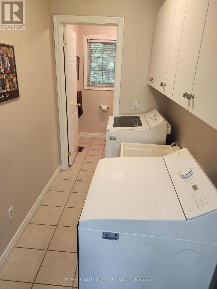 27 WOODLAND TRAIL - Image 27