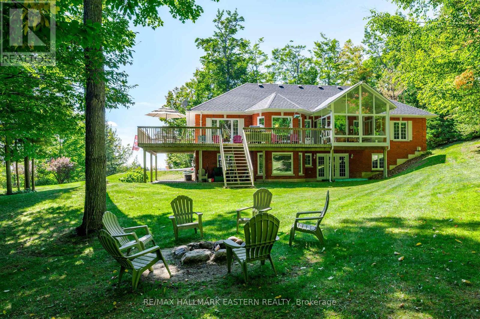 27 WOODLAND TRAIL - Image 34