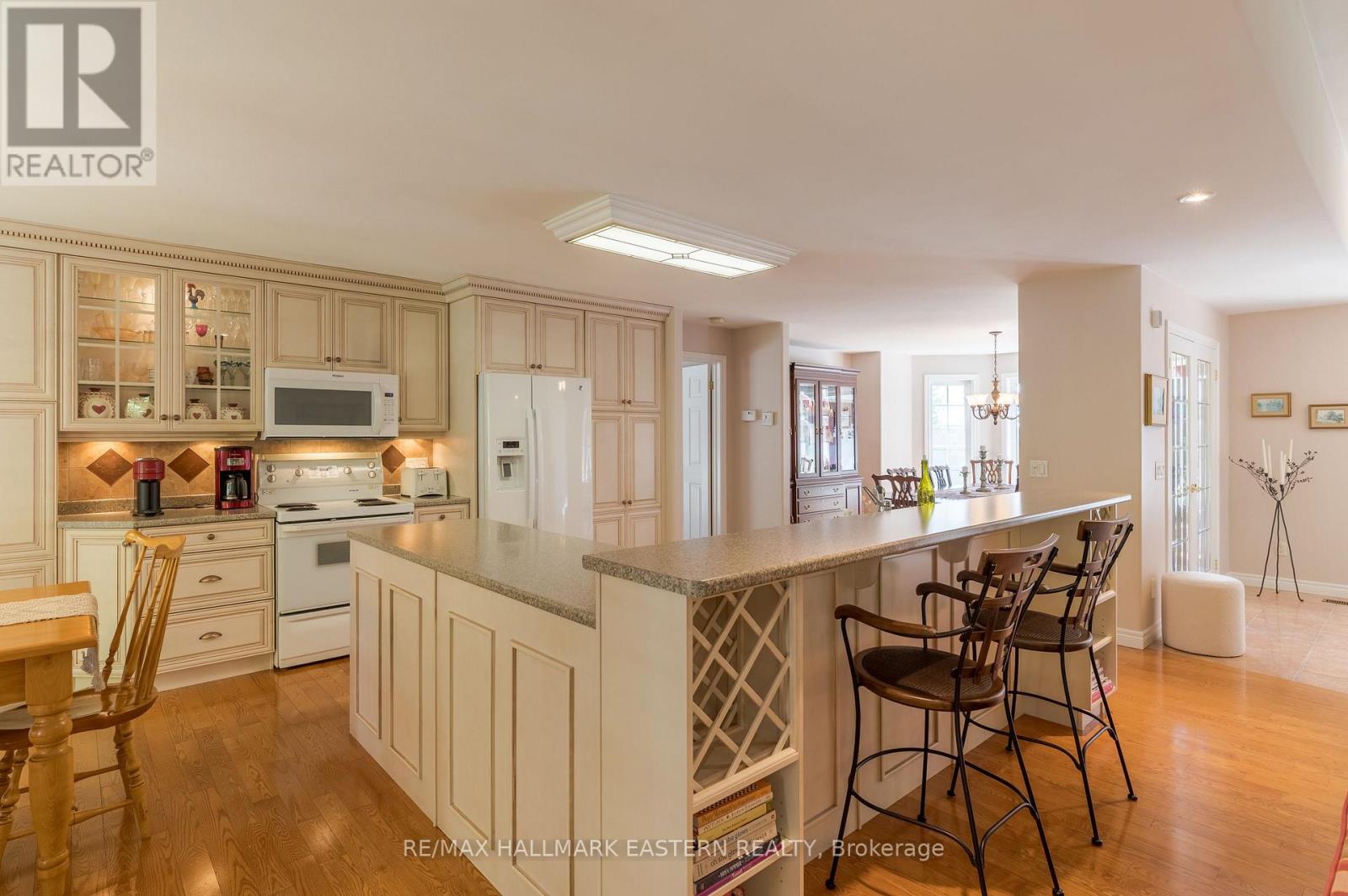 27 WOODLAND TRAIL, Kawartha Lakes (Manvers) — photo 9
