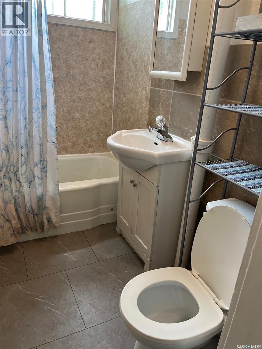 704 West AVENUE, Kamsack — photo 13
