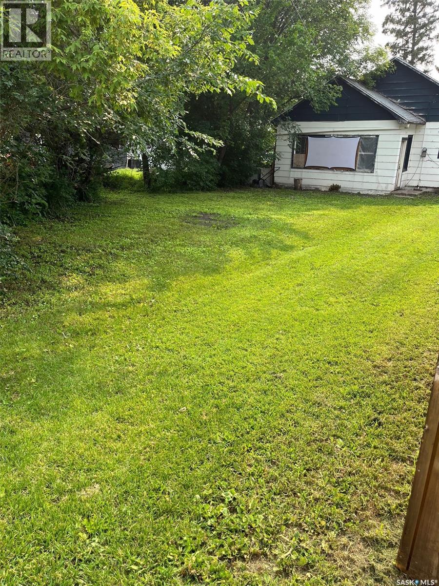 704 West AVENUE, Kamsack — photo 5