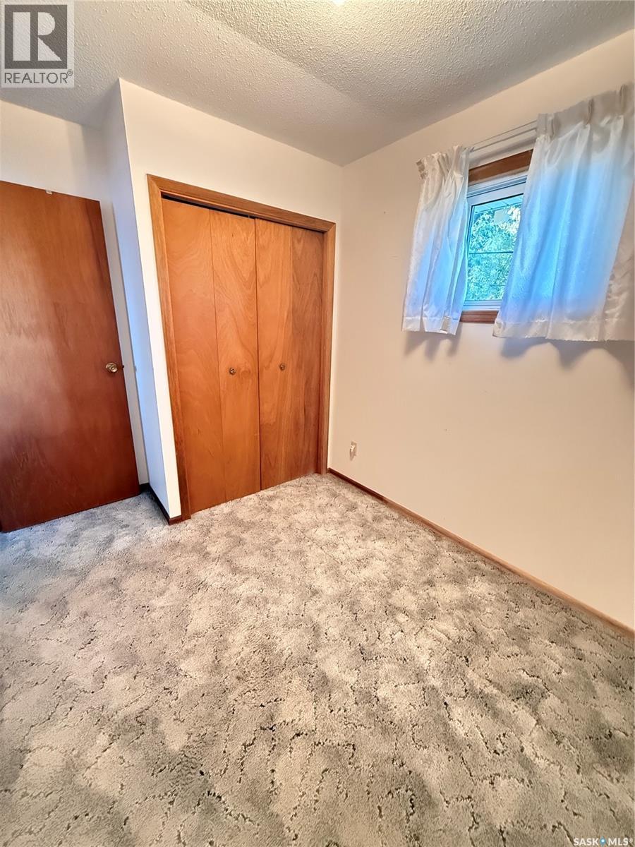 713 Healy AVENUE, Radville — photo 15