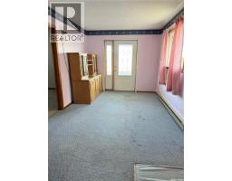 713 Healy Avenue, Radville, SK S0C2G0 Photo 11