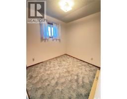 713 Healy Avenue, Radville, SK S0C2G0 Photo 14