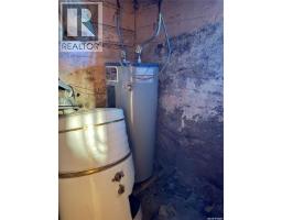 713 Healy Avenue, Radville, SK S0C2G0 Photo 17