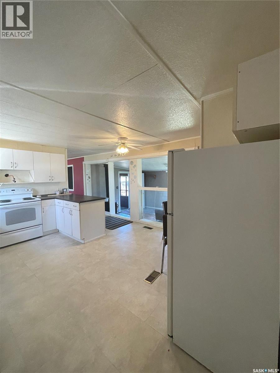 607 Spruce PLACE, Hudson Bay — photo 3
