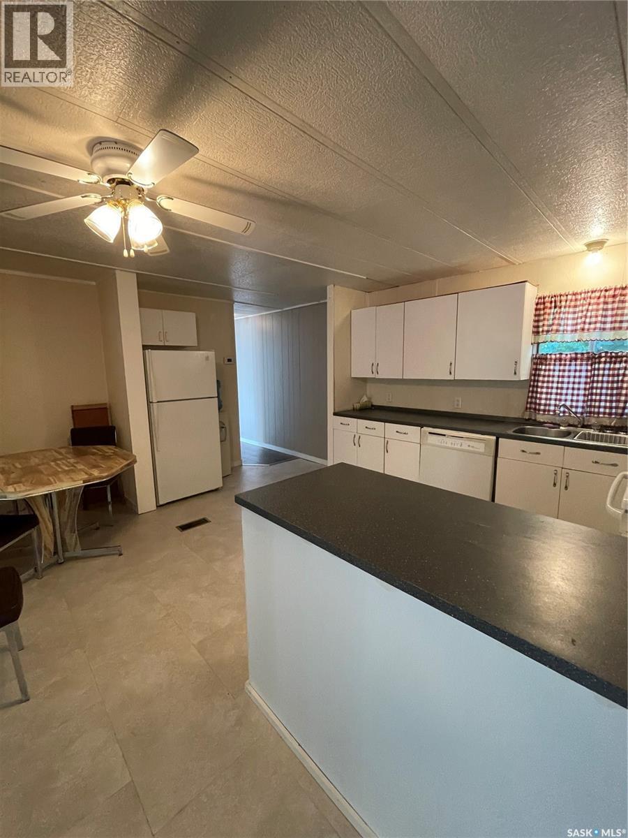 607 Spruce PLACE, Hudson Bay — photo 4