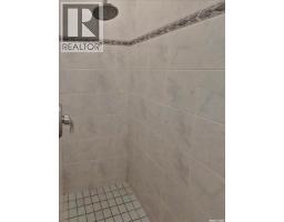 310 Saskatchewan Crescent W, Saskatoon, SK S7M0A4 Photo 37