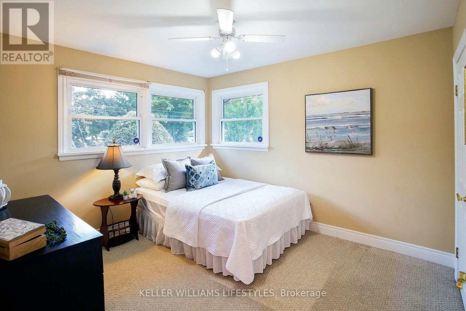 155 TROWBRIDGE AVENUE - Image 17